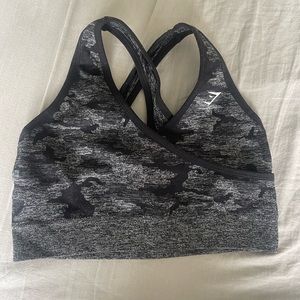 Gymshark Camo bra!